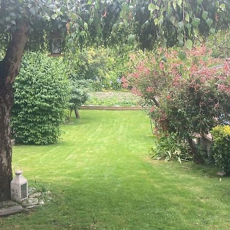 Duplex Parapluies De Cherbourg Netflix Parking Cherbourg-en-Cotentin Exterior foto