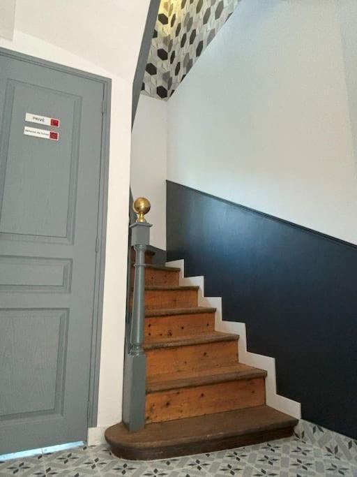 Duplex Parapluies De Cherbourg Netflix Parking Cherbourg-en-Cotentin Exterior foto